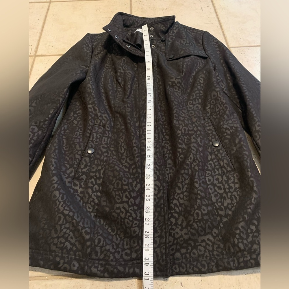 Cleo Black Leopard Print Lightweight Jacket with Pockets, Size M - Picture 7 of 7